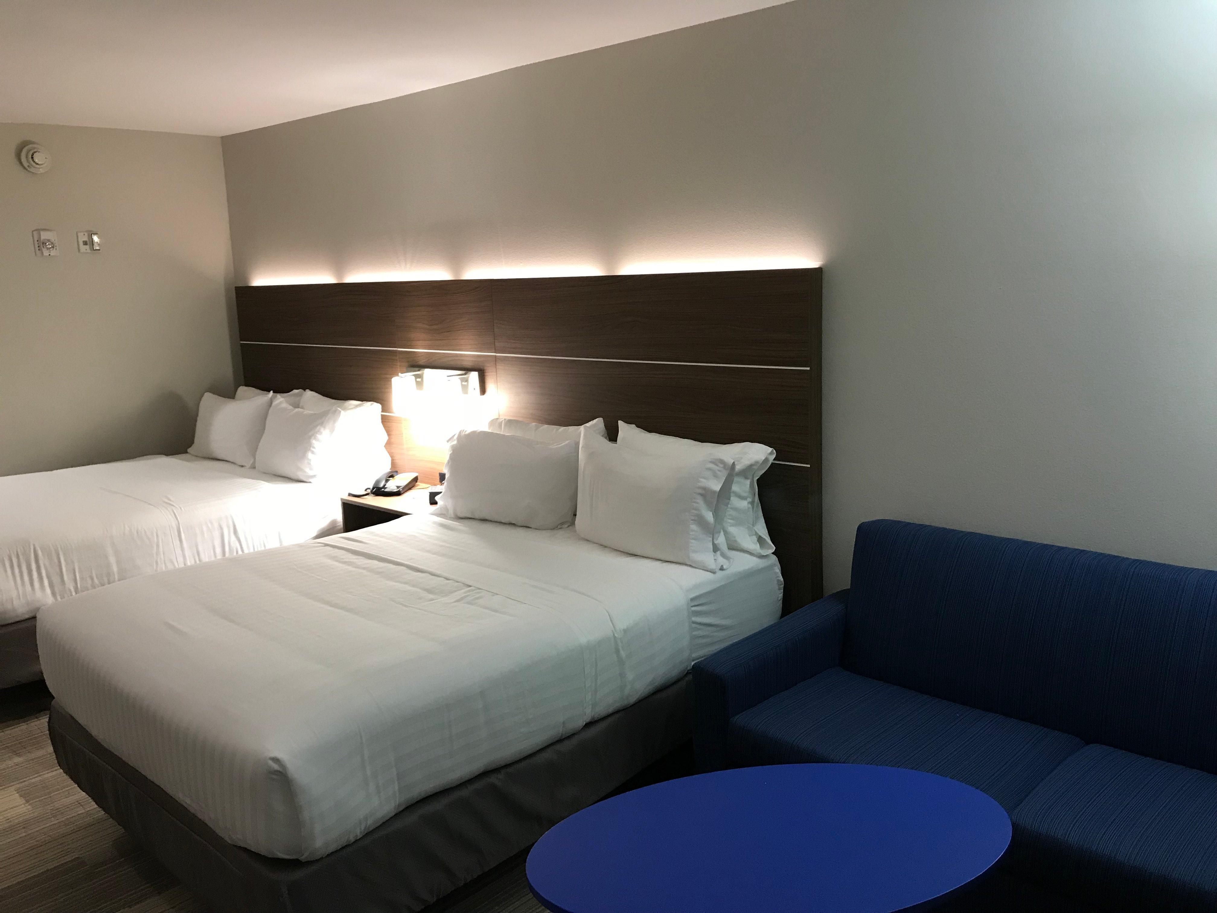 Holiday Inn Express & Suites Pineville-Alexandria Area Екстериор снимка