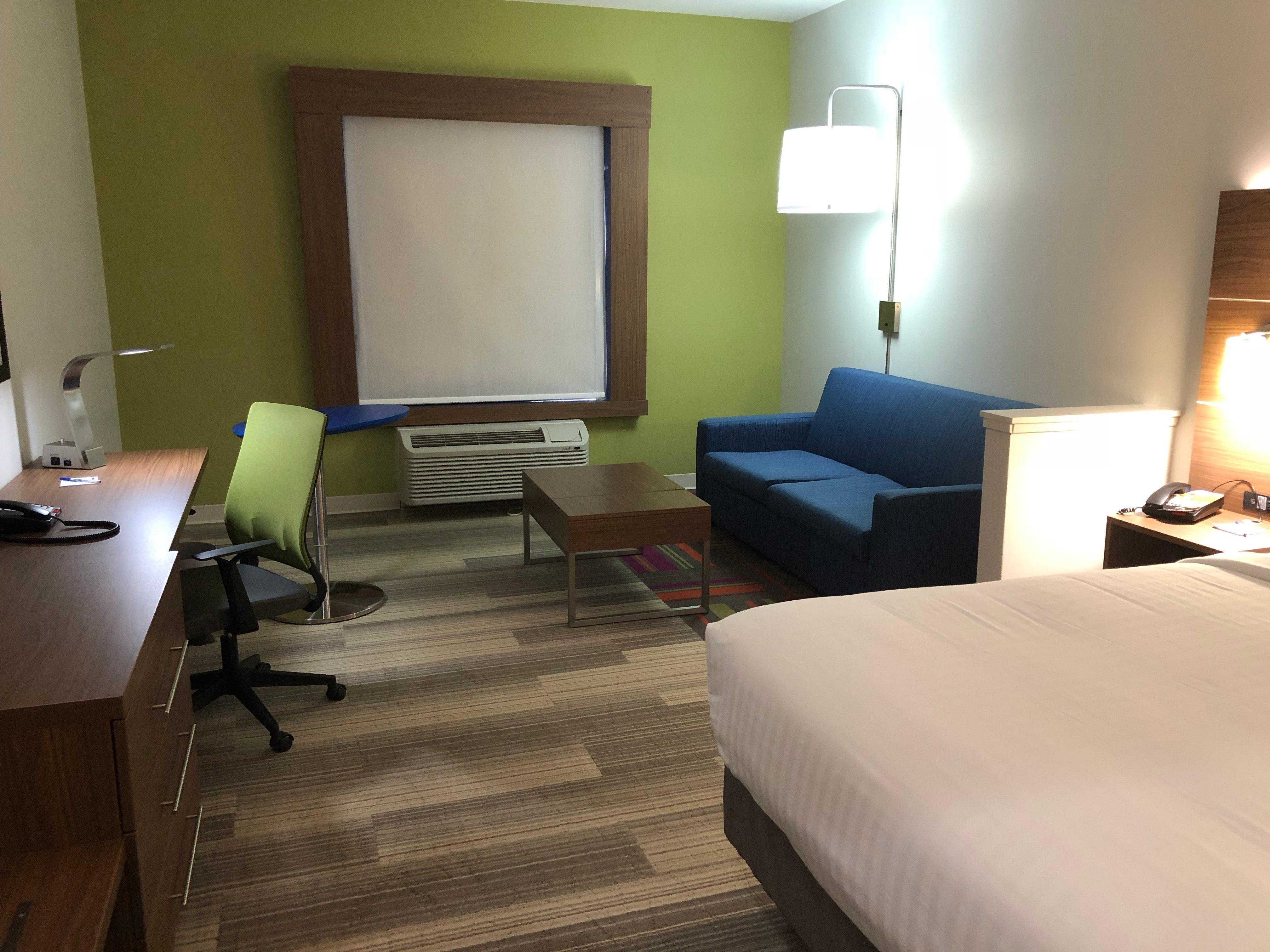 Holiday Inn Express & Suites Pineville-Alexandria Area Екстериор снимка