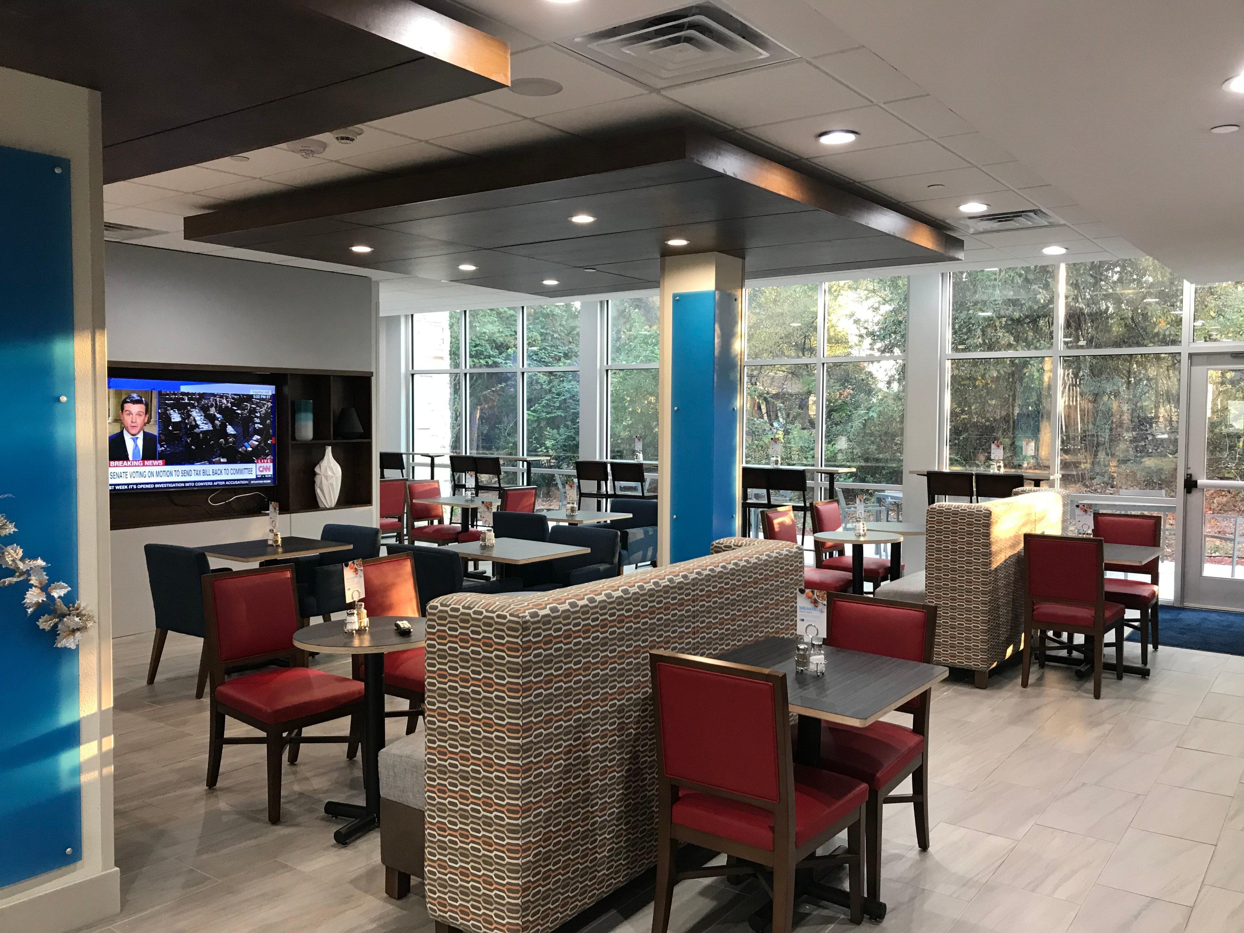 Holiday Inn Express & Suites Pineville-Alexandria Area Екстериор снимка