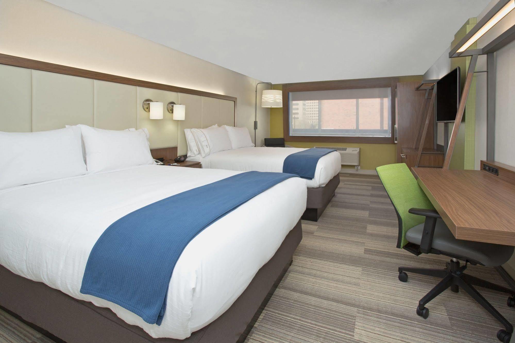 Holiday Inn Express & Suites Pineville-Alexandria Area Екстериор снимка