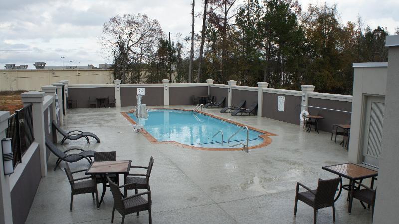 Holiday Inn Express & Suites Pineville-Alexandria Area Екстериор снимка